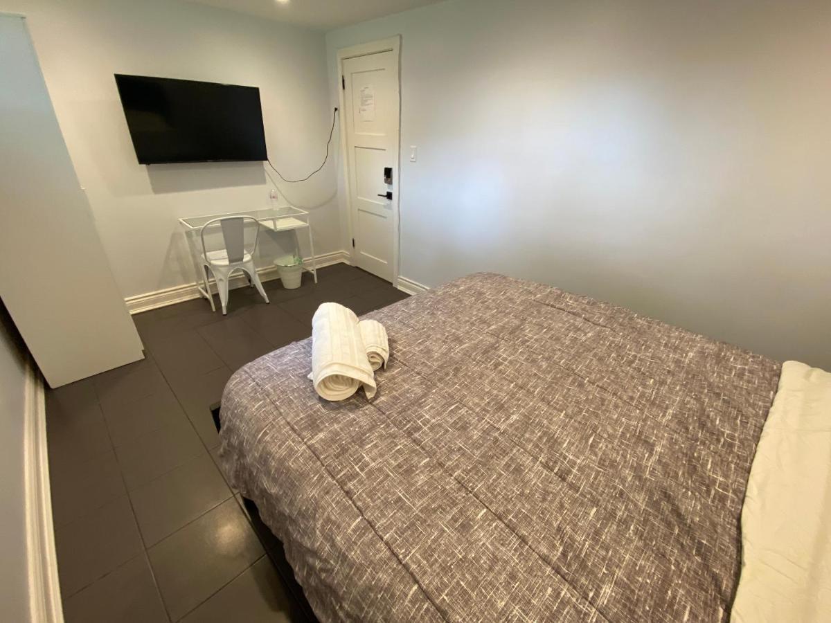 Yonge And Finch Subway !U Spacious & Cozy Private Bdr With Shared Bathroom Toronto Luaran gambar
